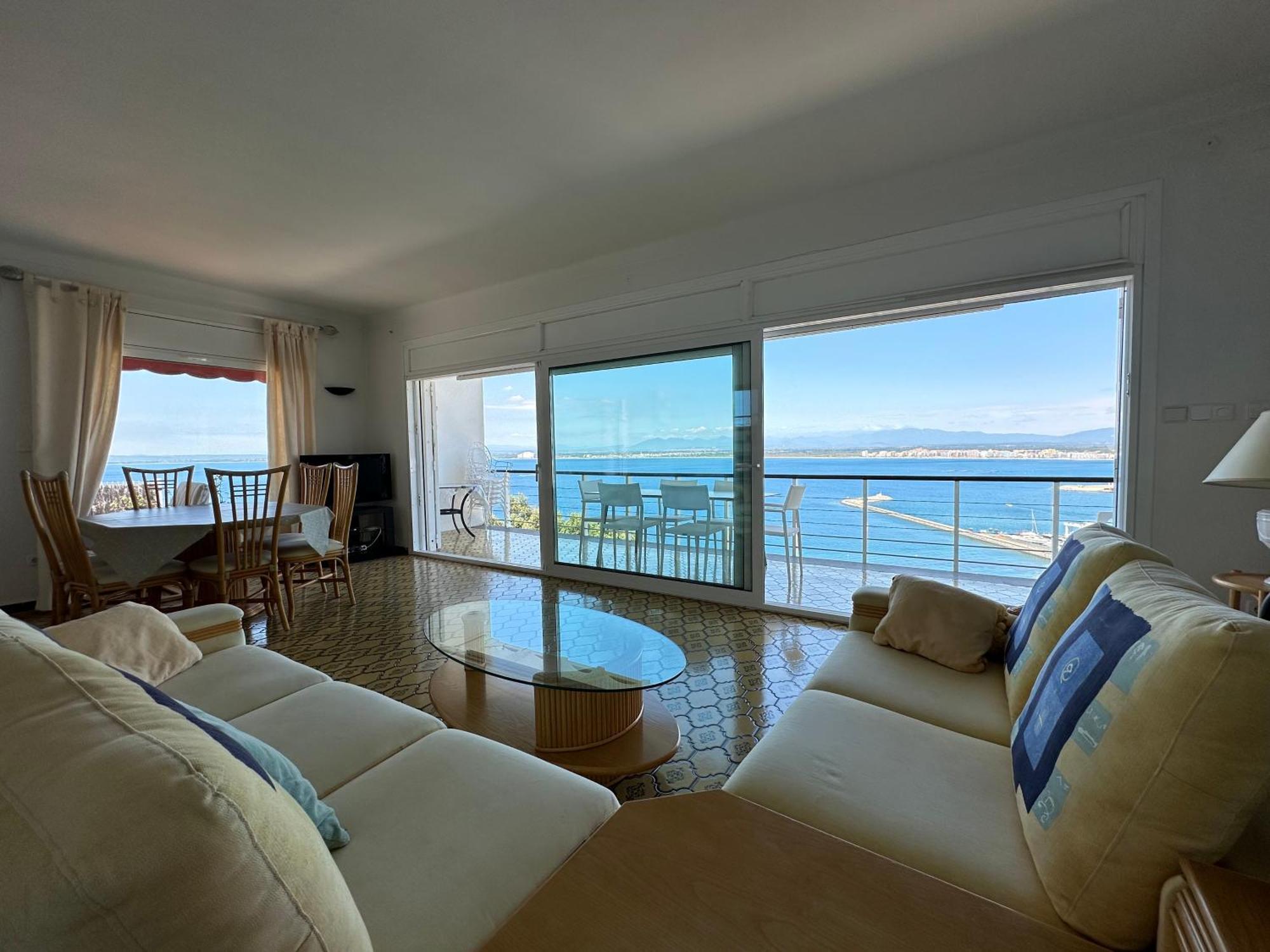 Agi Villa Poncella Roses Exterior photo
